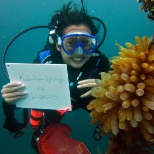 Samantha Cheng (WWF) scuba diving