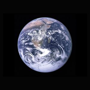 Photograph of planet Earth from space.