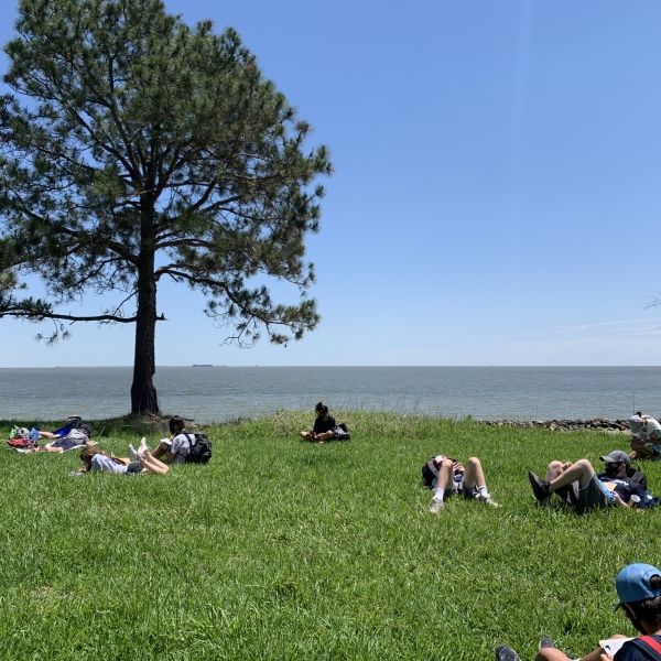 EE participants take time to reflect on the day's outdoor learning.